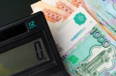 Алименты без работы: как взыскать деньги с отца, который «официально нигде».